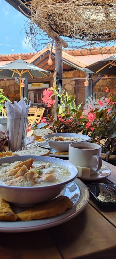 Cabanas Y Hostal Bonanza Mesa De Los Santos 로스 산토스 외부 사진